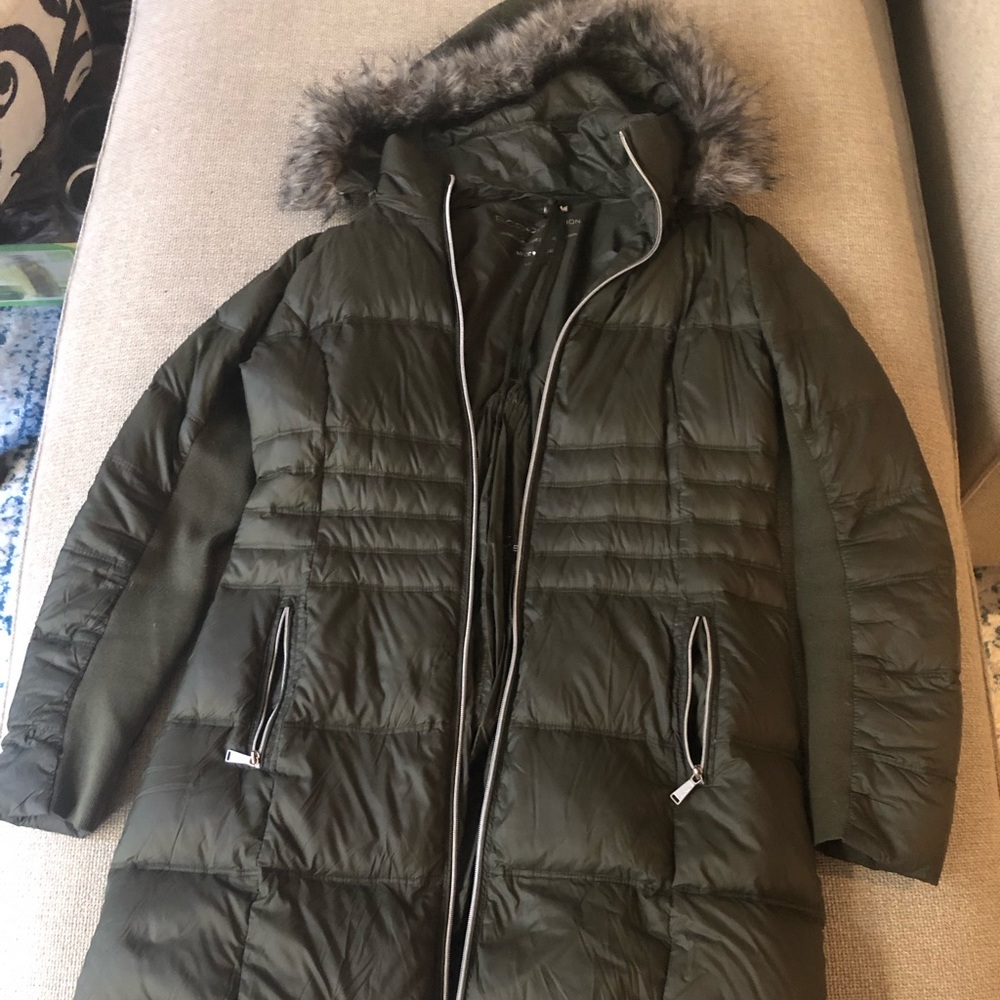 BCBG army green packable puffer Coat